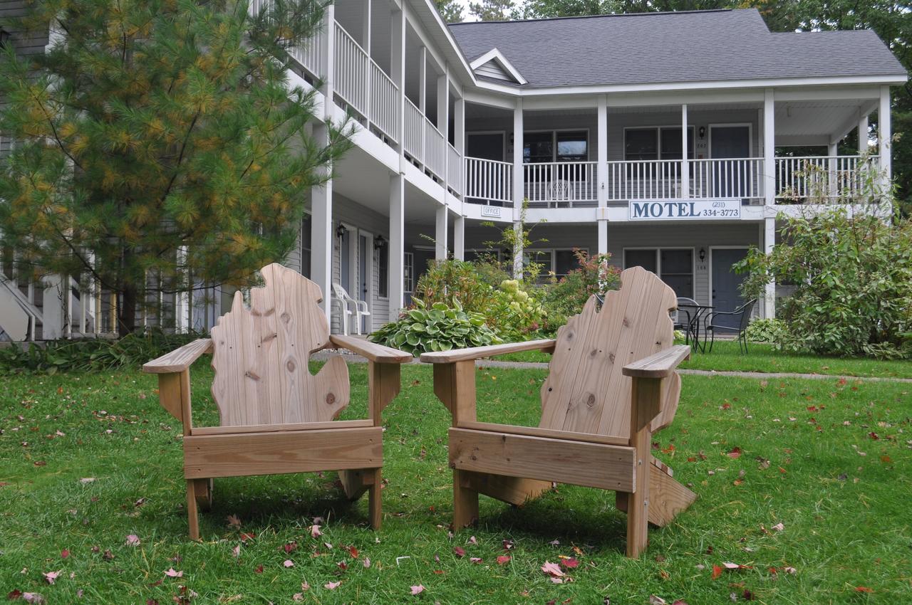 The M-22 Inn Glen Arbor Kültér fotó